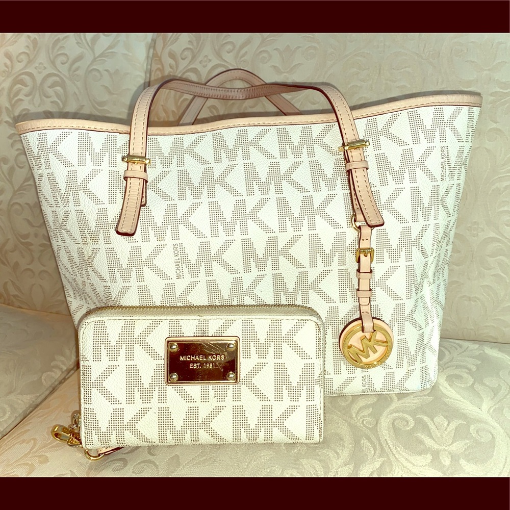 MICHAEL KORS Tote with matching phone wallet